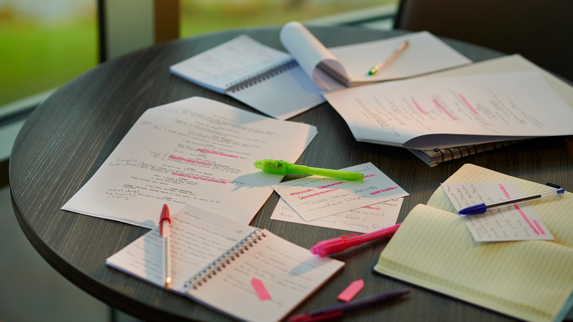 EssayWriters: Unlocking the Power of Professional Academic Writing Services